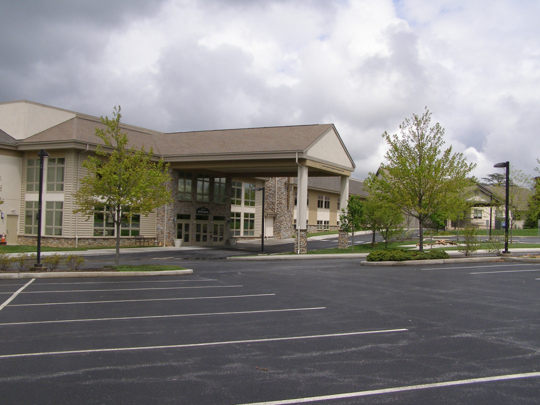 Willowdale Chapel, Square, PA Elton and Thompson